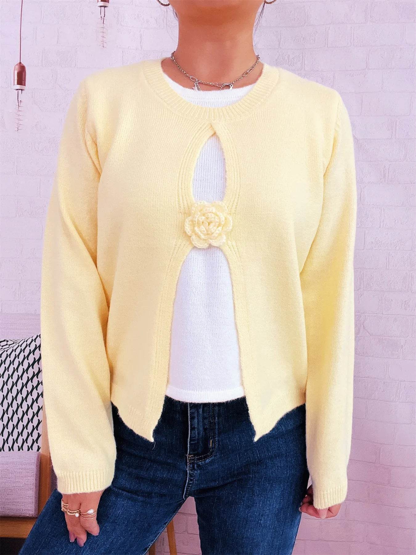 Flower Contrast Round Neck Sweater - Ultim8 Designs 4 U