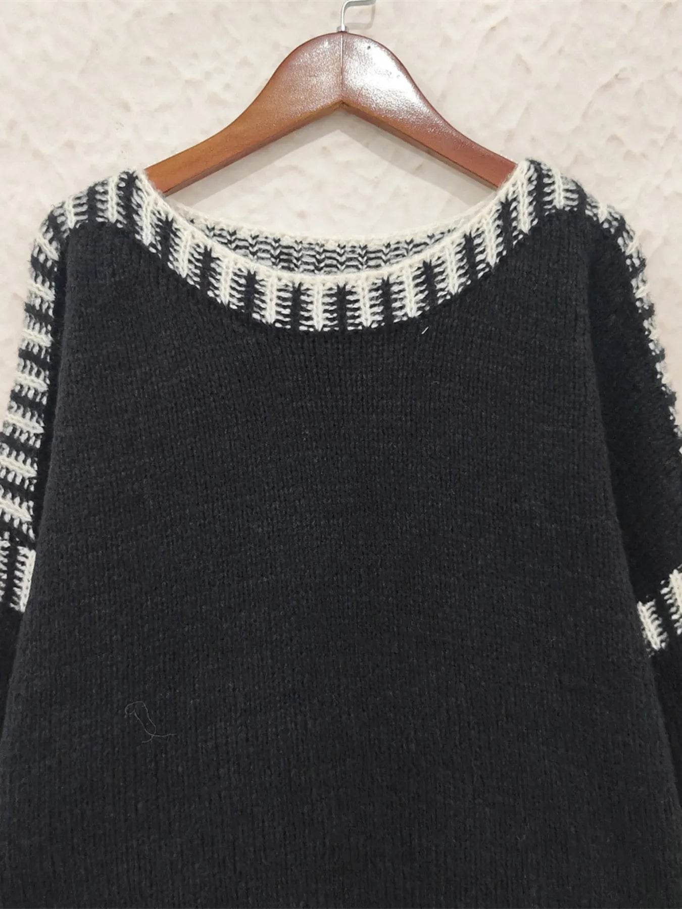 Contrast Trim Oversized Sweater - Ultim8 Designs 4 U