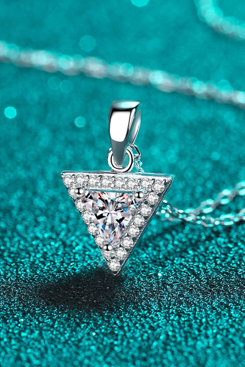 925 Sterling Silver Triangle Moissanite Pendant Necklace - Ultim8 Designs 4 U
