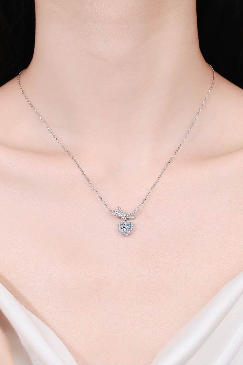 1 Carat Moissanite Heart Pendant Necklace - Ultim8 Designs 4 U