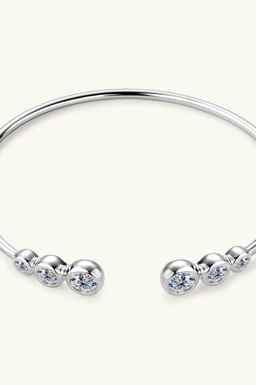 1.8 Carat Moissanite 925 Sterling Silver Bracelet - Ultim8 Designs 4 U