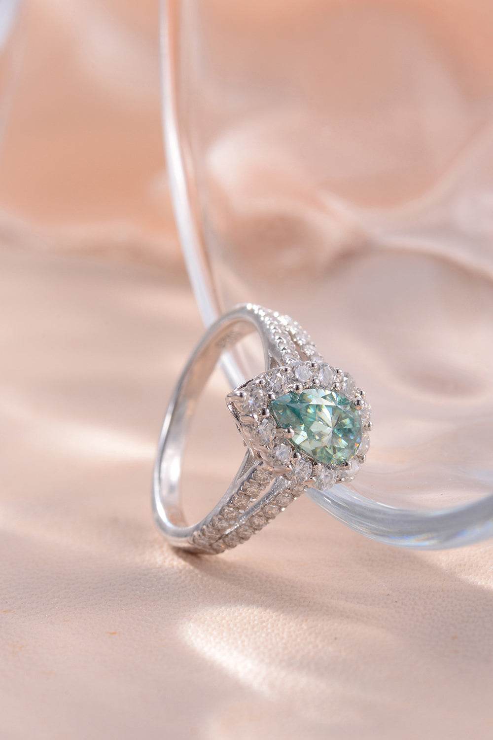 1 Carat Moissanite 925 Sterling Silver Ring - Ultim8 Designs 4 U