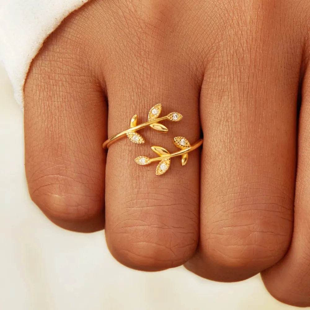 925 Sterling Silver Zircon Leaf Shape Ring - Ultim8 Designs 4 U