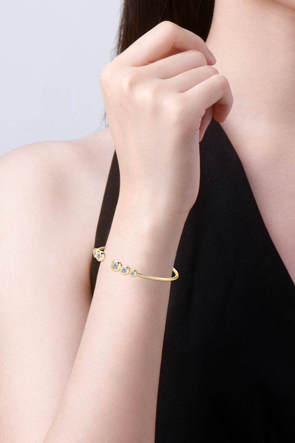 1.8 Carat Moissanite 925 Sterling Silver Bracelet - Ultim8 Designs 4 U