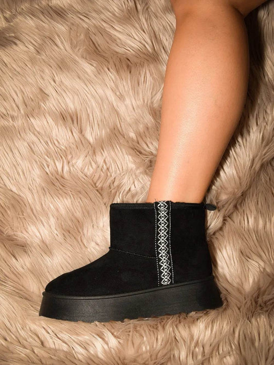 WILD DIVA Round Toe Platform Boots - Ultim8 Designs 4 U